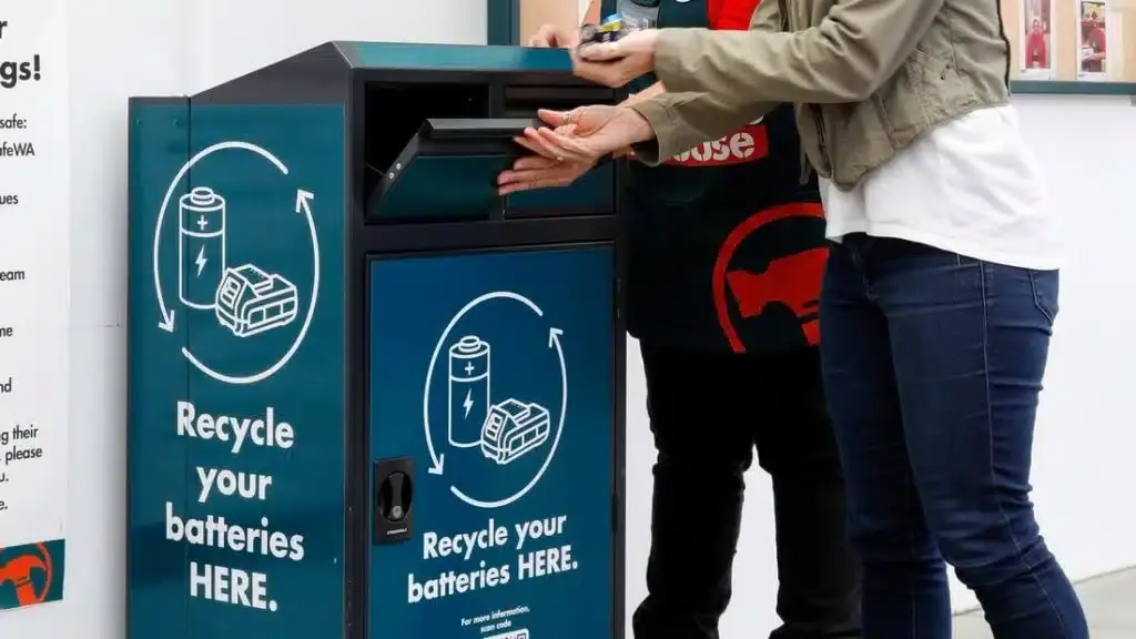 Reciclaje de Baterías de Litio en Punto de Recolección